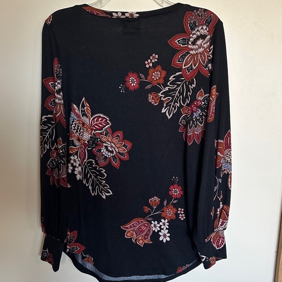 Maurices Black and Orange Patterned Top - Picture 3 of 5